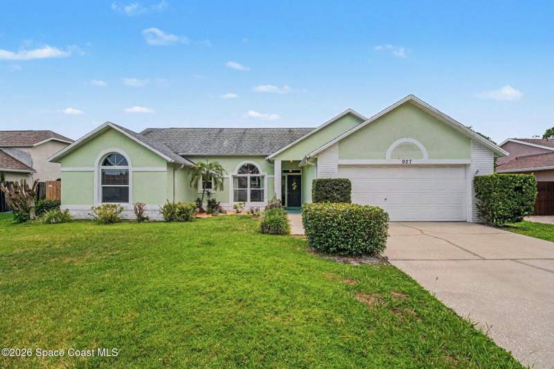 3 bedroom Single Family Residence at 927 Jamestown Drive, Pineland Park Unit III Phase 2, Rockledge — photo 3