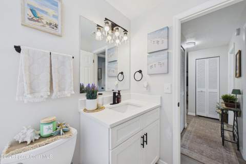 667 Antigua Street, Palm Bay FL - photo 19 of 44