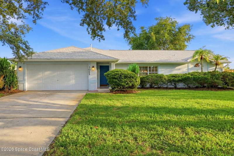 4 bedroom Single Family Residence at 3065 Pineda Crossing Drive, Pineda Crossing Phase I, Melbourne — photo 2