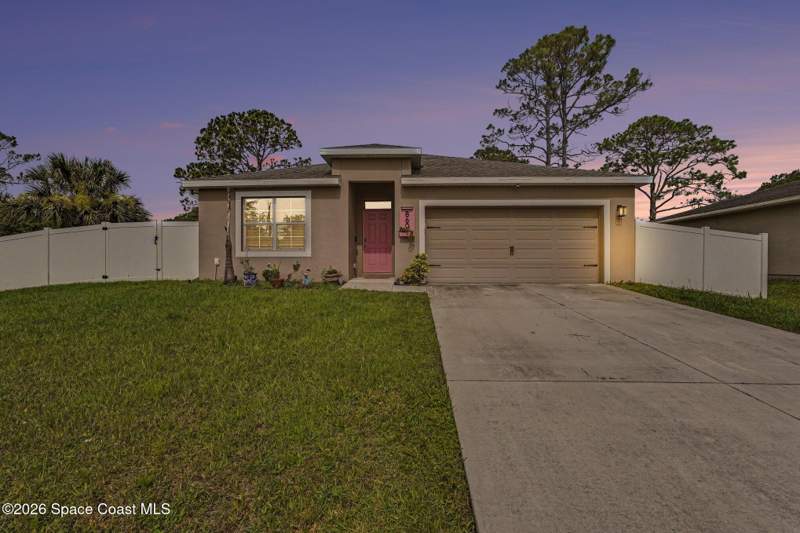 4 bedroom Single Family Residence at 860 Airport Avenue, Port Malabar Unit 12, Palm Bay — photo 3