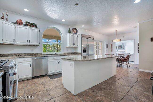5 bedroom Single Family Residence at 255 Utopia Circle, Egrets Cove, Merritt Island — photo 3