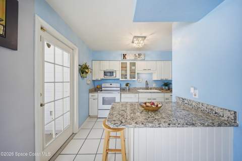 2803 Kensington Drive, Melbourne FL - photo 12 of 41