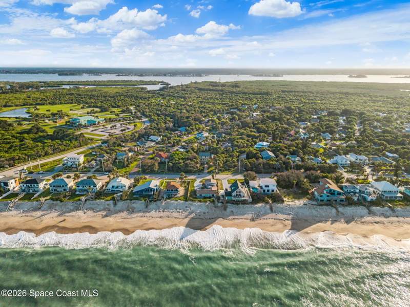 3 bedroom Single Family Residence at 6850 S Highway A1a, Floridana Beach 4th Add, Melbourne Beach — photo 3