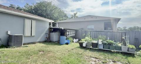 617 Thuringer Street, Palm Bay FL - photo 23 of 24