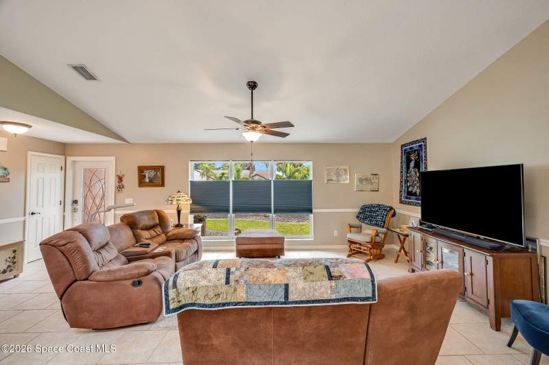 3 bedroom Single Family Residence at 2626 Nobility Avenue, Kingsmill, Melbourne — photo 3