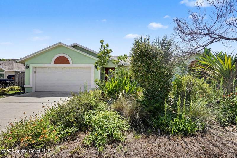 3 bedroom Single Family Residence at 2410 Sea Avenue, Indialantic Oaks, Indialantic — photo 4