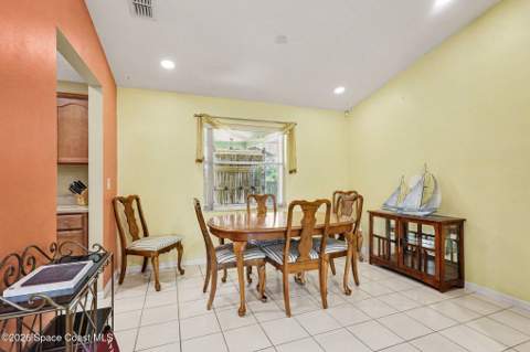2410 Sea Avenue, Indialantic FL - photo 6 of 27