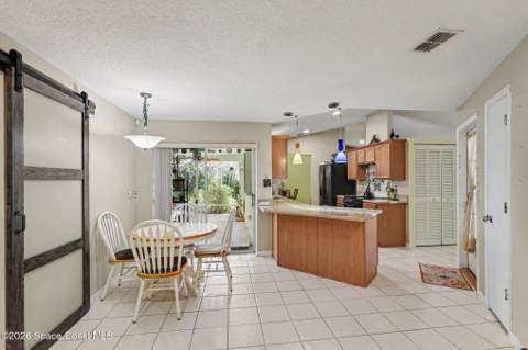 2410 Sea Avenue, Indialantic FL - photo 11 of 27