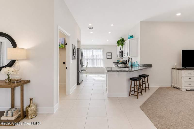 4 bedroom Single Family Residence at 210 Edgevale Road, Port Malabar Unit 10, Palm Bay — photo 4