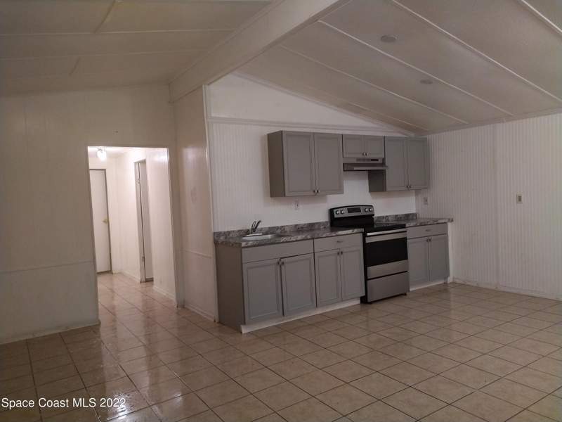 2 bedroom Mobile Home at 3482 Brockett Road, Oakwood Subd Sec B, Mims — photo 2