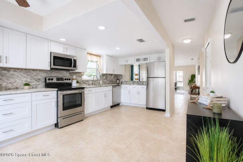 2 bedroom Condominium at 5630 N Banana River Blvd 4-1, Rio Vista Condo Ph I, Cocoa Beach — photo 5
