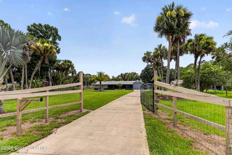3 bedroom Single Family Residence at 4105 Rector Road, Cocoa, Cocoa — photo 3