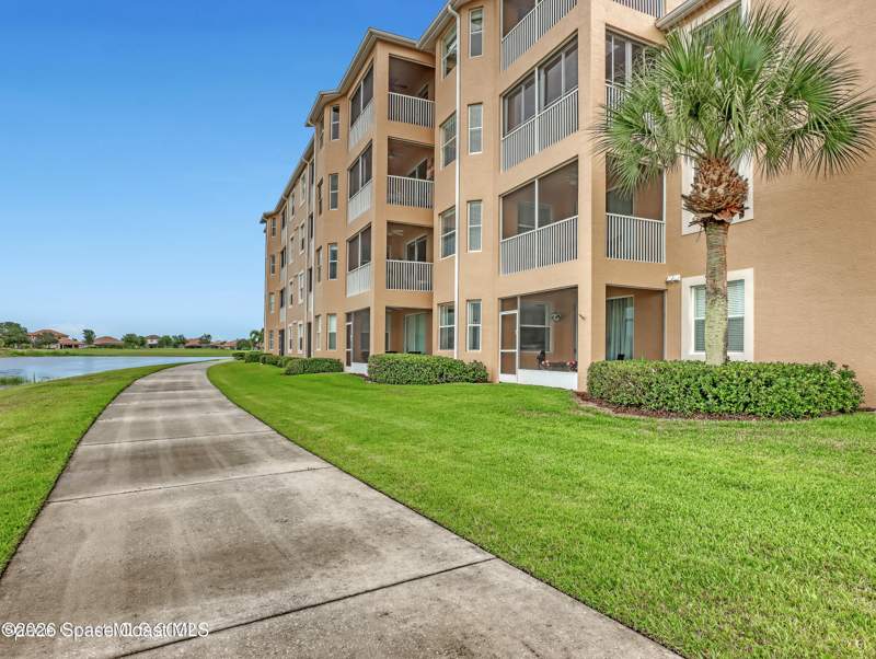 2 bedroom Condominium at 6858 Toland Drive #104, Heritage Isle Pud Phase 1, Melbourne — photo 5
