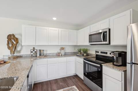 3221 Fitzpatrick Avenue, Palm Bay FL - photo 18 of 40