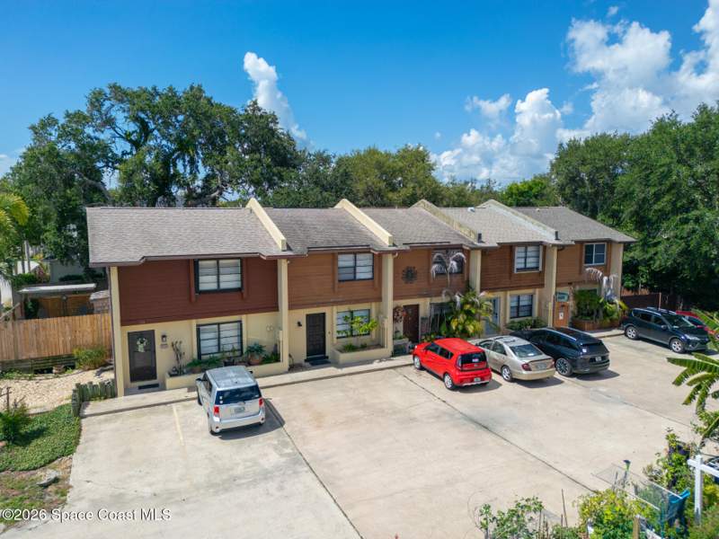 2 bedroom Townhouse at 117 Harbor Drive, Harbor Heights Townhouses, Cape Canaveral — photo 3