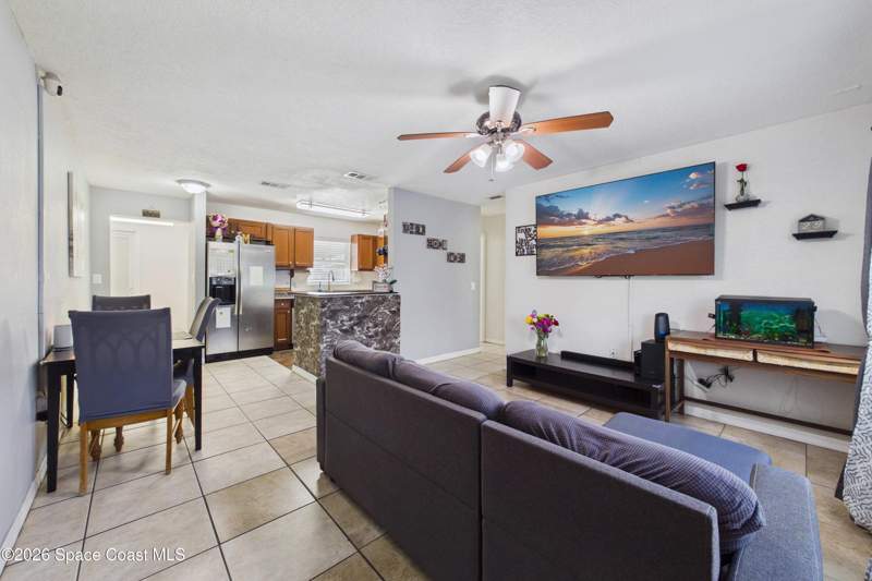 4 bedroom Single Family Residence at 2536 Stratford Drive, Shakespeare Park Sec 1, Cocoa — photo 4
