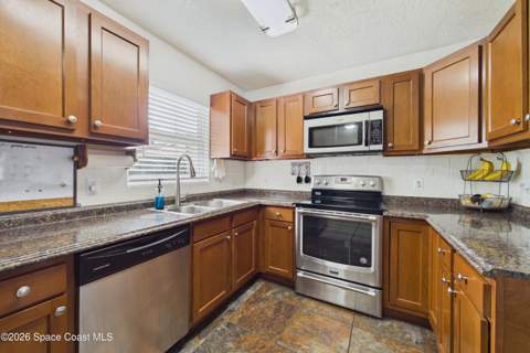 2536 Stratford Drive, Cocoa FL - photo 11 of 42