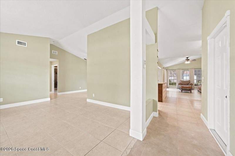 3 bedroom Single Family Residence at 813 Emerald Way, Emerald Hills Unit 2, Rockledge — photo 2