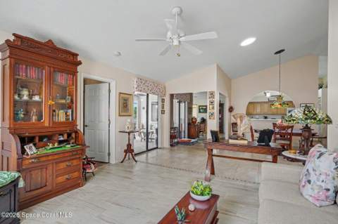 1649 Independence Avenue, Melbourne FL - photo 10 of 36