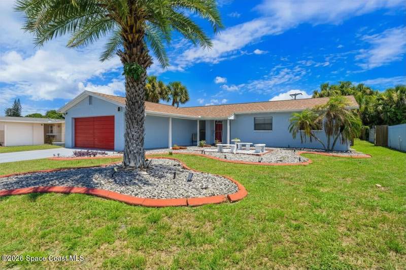 4 bedroom Single Family Residence at 85 Catalina Isle Drive, Catalina Isle Estates Unit 1, Merritt Island — photo 5