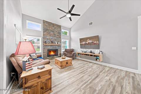 2635 Summer Brook Street, Melbourne FL - photo 7 of 34