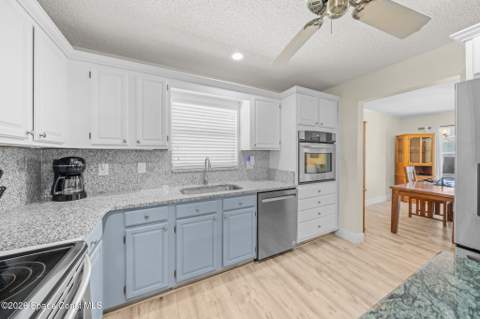 85 Catalina Isle Drive, Merritt Island FL - photo 11 of 37