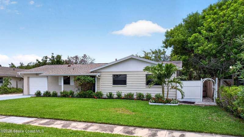 3 bedroom Single Family Residence at 520 E Merrimac Drive, Gateway Unit 2 Revised, Merritt Island — photo 3