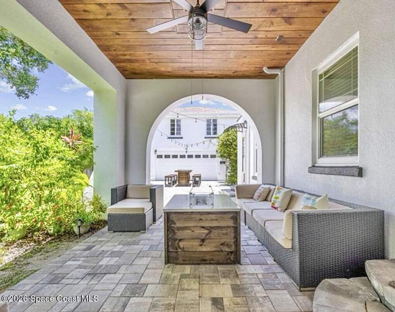 5 bedroom Single Family Residence at 130 Valencia Road, Rockledge, Rockledge — photo 3