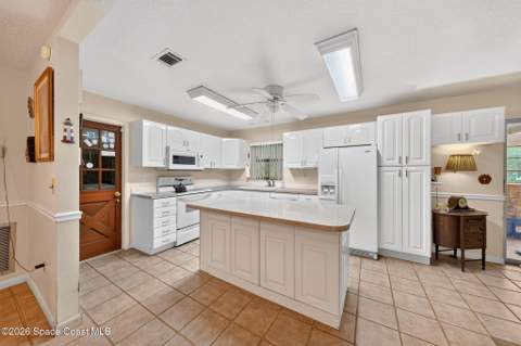 1607 Eden Court, Titusville FL - photo 10 of 37