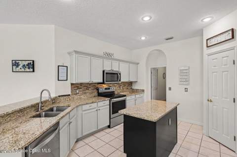 423 Stonehenge Circle, Rockledge FL - photo 6 of 41