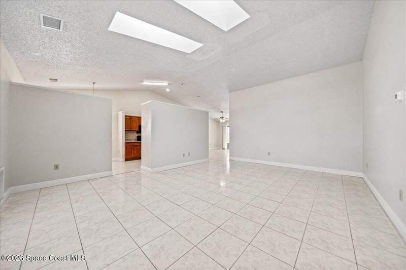3 bedroom Single Family Residence at 1839 Clover Circle, Meadow Cove, Melbourne — photo 5