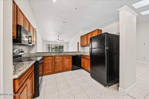 1839 Clover Circle, Melbourne FL - photo 10 of 28