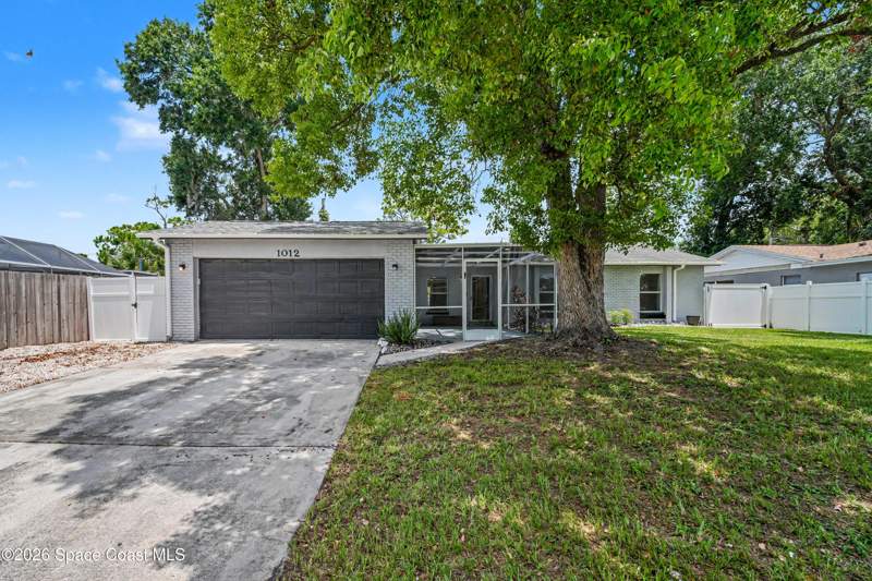 4 bedroom Single Family Residence at 1012 Fairway Lane, Rockledge, Rockledge — photo 2