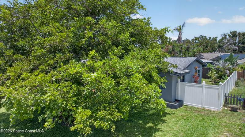 3 bedroom Single Family Residence at 2135 S River Road, Riveria Estates Subd, Melbourne Beach — photo 4