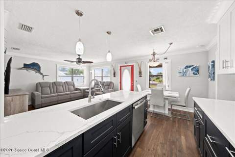 1330 Overlook Terrace, Titusville FL - photo 17 of 36