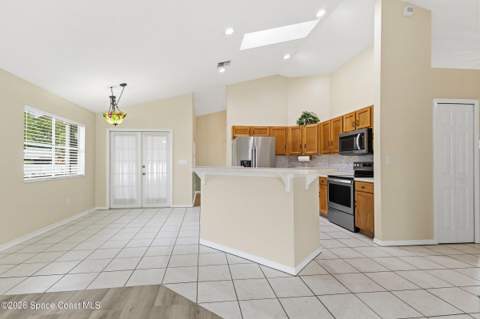 541 Tuttle Court, Palm Bay FL - photo 11 of 31
