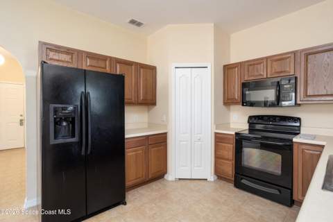 471 Bluefields Street, Palm Bay FL - photo 7 of 25