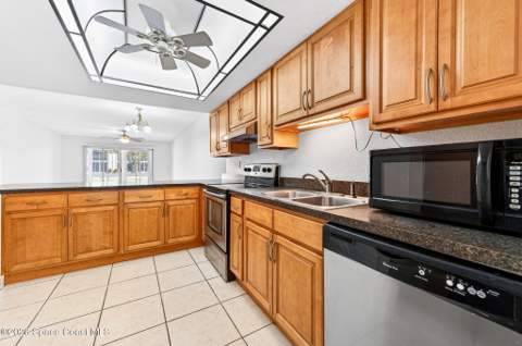 2135 N Courtenay Parkway #D 132, Merritt Island FL - photo 7 of 28
