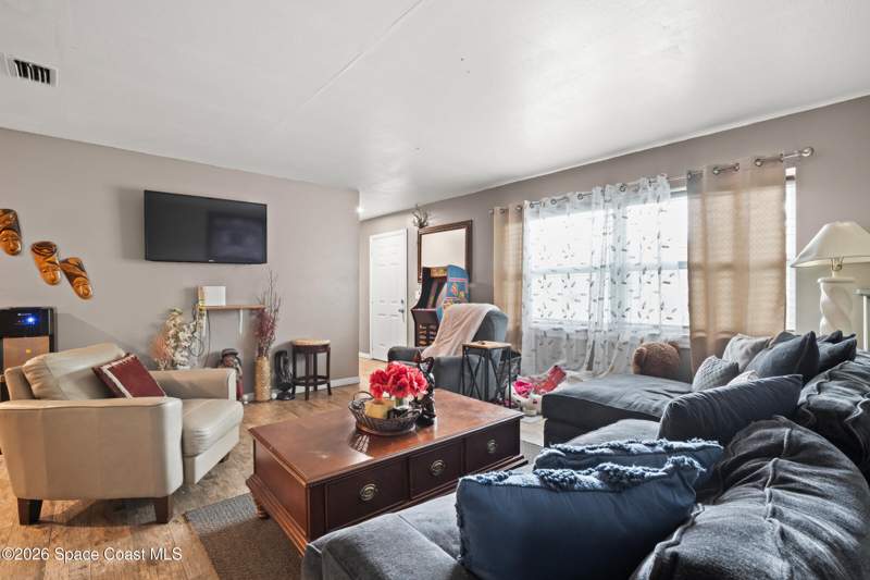 4 bedroom Single Family Residence at 2715 Bruce D. Buggs Street, Hopkins Plat, Melbourne — photo 4