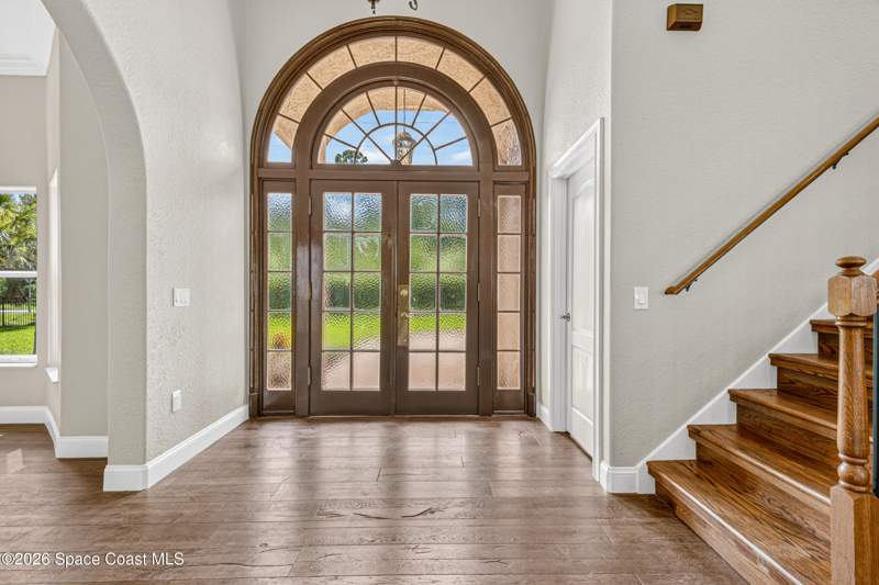 5 bedroom Single Family Residence at 6715 Riveredge Drive, Bellewood Plat No 2, Titusville — photo 4