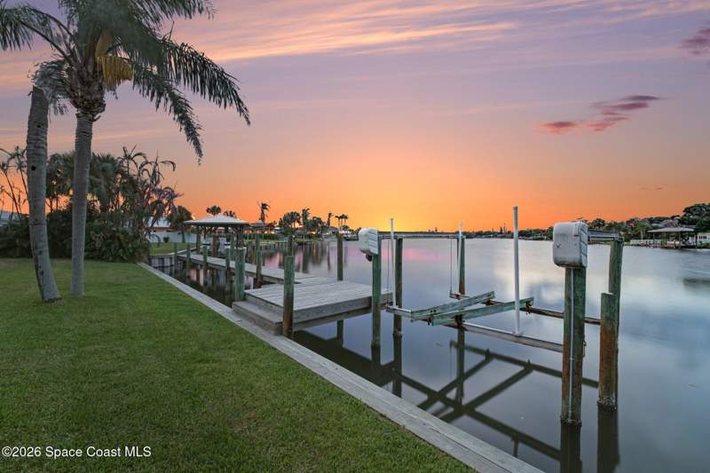 3 bedroom Single Family Residence at 1540 Bay Shore Drive, Snug Harbor Estates Tract B Sec 5, Cocoa Beach — photo 5