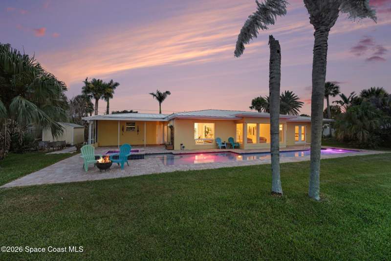 3 bedroom Single Family Residence at 1540 Bay Shore Drive, Snug Harbor Estates Tract B Sec 5, Cocoa Beach — photo 4