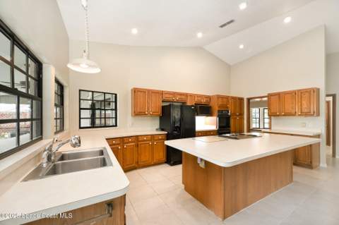 441 Crystal Lake Drive, Melbourne FL - photo 10 of 30