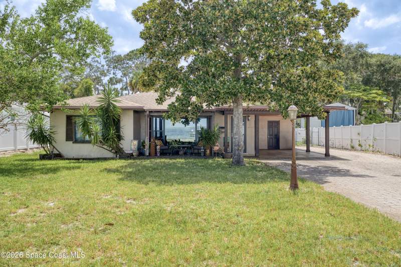 3 bedroom Single Family Residence at 1312 Riverside Drive, Bayview Manor, Titusville — photo 2
