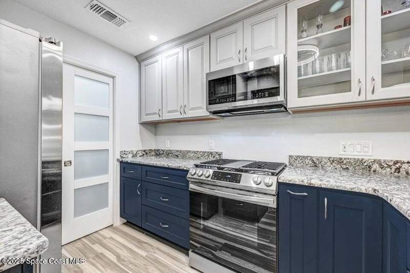 3 bedroom Condominium at 330 Lofts Drive, Waterside at Suntree Ph I, Melbourne — photo 3