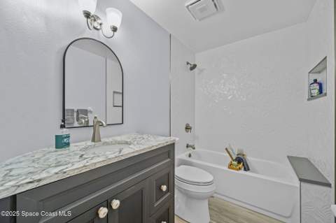 330 Lofts Drive, Melbourne FL - photo 8 of 24