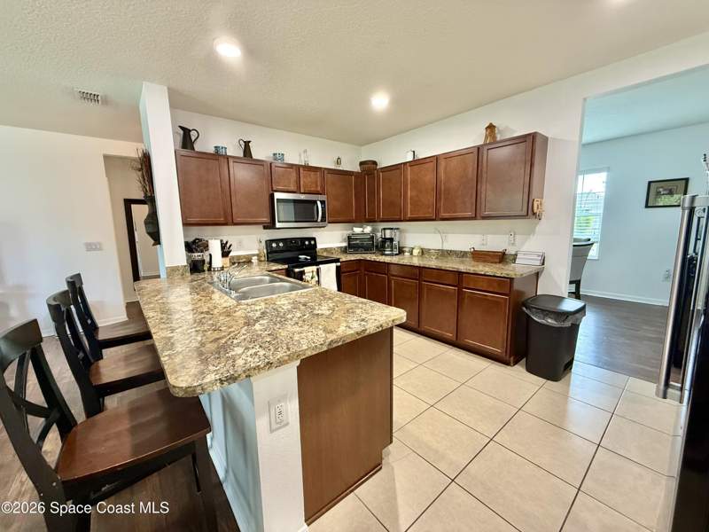 3 bedroom Single Family Residence at 331 Alder Avenue, Port Malabar Unit 9, Palm Bay — photo 3