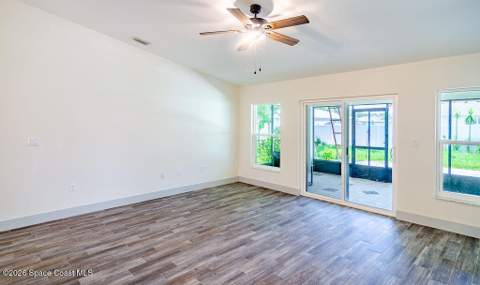 298 Silver Frost Street, Palm Bay FL - photo 14 of 38