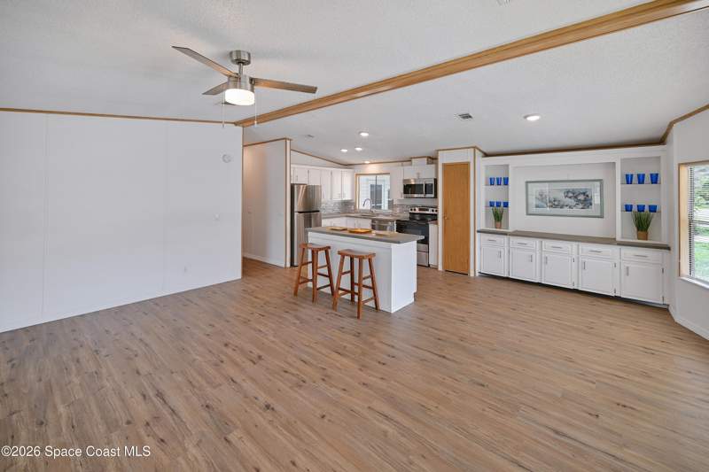 2 bedroom Manufactured Home at 451 E Egret Circle, Barefoot Bay Unit 2 Part 13, Barefoot Bay — photo 5