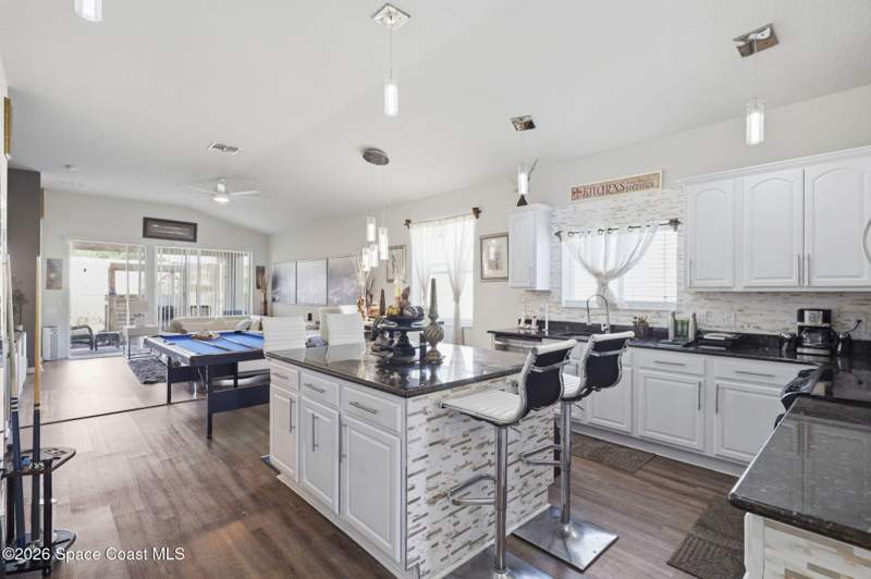 4 bedroom Single Family Residence at 1574 Dittmer Circle, Waterstone Plat 1 Pud, Palm Bay — photo 5